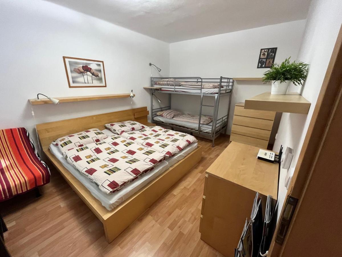 Apartman Kinali Horni Lipova Dış mekan fotoğraf